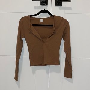Aritzia Apple long sleeve.